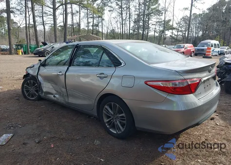 2016 Toyota Camry Se z USA, uszkodzony, nr VIN 4T1BF1FK7GU244538